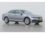 Volkswagen Passat 1.4 TSI PHEV GTE Business | Trekhaak | Camera | ACC | Stoelverwarming | Massage