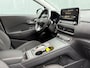 Hyundai Kona Electric BWJ 2020 EV Comfort 64 kWh 204 PK AUTOMAAT | ADAPTIVE CRUISE | NAVI | CLIMA | CARPLAY & ANDROID | DAB+ | CAMERA | LANE-ASSIST | PDC | LMV | LED
