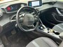 Peugeot e-2008 **Gereserveerd** EV Allure 50kWh SOH 93% Adap.Cruise Panoramadak 360°Camera Apple Carplay Android Auto Navi Ecc Pdc Keyless Stoelverwarming Lmv 17" Led Lane Assist DAB Bluetooth Privacy Glas 1e Eigenaar Origineel Nederlandse Auto