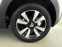 Citroën C3 1.2 PureTech C-Series | Climate control | Navigatie | Lichtmetalen velgen |