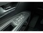 Peugeot 3008 1.2 PureTech Blue Lease Allure | Apple carplay/Android auto | Navigatie | Adaptive cruise | Camera | Elektrische kofferklep | Keyless entry + start | Climate control