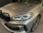 BMW 1-Serie 120i High Executive Edition M Pano/ Performance seats/ H&K/ 19"/ Camera/ Stuurverwarming