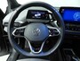 Volkswagen ID.4 Max 77 kWh SoH 93% | Trekhaak | Pano | Warmtepomp | Massage