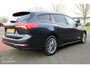 Ford Focus Wagon 1.0 EcoBoost Titanium Business 125 PK, Stuur/stoel verwarming, Pdc voor + achter, Full led, Keyless entry, Donkerglas, App connect, Cruise, Navi, Clima, 17 inch Lmv.