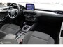 Ford Focus Wagon 1.0 EcoBoost Titanium Business 125 PK, Stuur/stoel verwarming, Pdc voor + achter, Full led, Keyless entry, Donkerglas, App connect, Cruise, Navi, Clima, 17 inch Lmv.