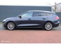 Ford Focus Wagon 1.0 EcoBoost Titanium Business 125 PK, Stuur/stoel verwarming, Pdc voor + achter, Full led, Keyless entry, Donkerglas, App connect, Cruise, Navi, Clima, 17 inch Lmv.