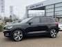 Volvo XC40 1.5 T5 Recharge 262 pk R-Design Navi Trekhaak Panoramadak Pilot Assist ACC Harman Kardon 360 Camera Stoel + Stuur Verwarming Dab Getint Glas NL Auto Plug in Hybride