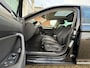 Volkswagen Passat 1.6 TDI 120PK Connected Series Navi Camera Pano Euro6