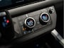 Land Rover Defender 110 URBAN X-Dynamic HSE 2.0 P300e 110 23 Inch Light Cloud Interior