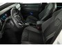 Volkswagen Golf 1.5 eTSI R-Line / DSG / Navi / LED / Travel assist / LED / Carplay