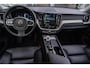 Volvo XC60 2.0 B5 Inscription | Stoel & Stuurverwarming | Google | Adaptieve Cruise + Pilot Assist | Parkeersensoren + Camera | Keyless Entry | Elek. Achterklep | Panorama Dak | Elek. Stoelen & Geheugen