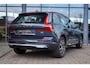 Volvo XC60 2.0 B5 Inscription | Stoel & Stuurverwarming | Google | Adaptieve Cruise + Pilot Assist | Parkeersensoren + Camera | Keyless Entry | Elek. Achterklep | Panorama Dak | Elek. Stoelen & Geheugen
