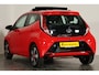 Toyota Aygo 1.0 VVT-i x-wave / Opendak / Navigatie / Half leder / ECC