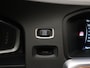 Volvo V60 2.4 D6 AWD Plug-In Hybrid Summum / Schuif-/kanteldak / Keyless / Adapt. Cruise / BLIS / On Call / Elektr. Sportstoelen / Premium Sound / Act. Grootlicht / Trekhaak / Xenon /