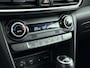 Hyundai Kona 1.6 GDI HEV Premium | Achteruitrij Camera | Adaptive Cruise | Lederen Bekleding | Navigatie | Lane Assist | Elektrische Stoelen |