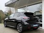 Peugeot 208 1.2 PureTech 100 Allure | 17 Inch | Achteruitrijcamera | Apple carplay | Parkeersensoren voor en achter | Electronic climate control |
