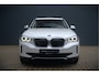 BMW iX3 Executive 80 kWh | Panoramadak | Keyless | Stoelverwarming | Camera | Adaptief Onderstel | Adaptive LED | Elektrische Stoelen | Apple Carplay | Navigatie | Ambiance Verlichting
