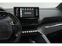 Peugeot 5008 PureTech 130 EAT8 GT Black Pack | Trekhaak | Panoramadak | 360 Camera | FOCAL® | Adaptieve Cruise Control