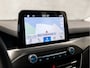 Ford Focus 1.0 EcoBoost Titanium Automaat (APPLE CARPLAY, GROOT NAVI, STUUR/STOELVERWARMING, ADAPTIVE CRUISE, SPORTSTOELEN, CLIMATE, TREKHAAK, GETINT GLAS, CAMERA, NIEUWE APK, NIEUWSTAAT)