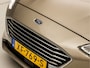 Ford Focus 1.0 EcoBoost Titanium Automaat (APPLE CARPLAY, GROOT NAVI, STUUR/STOELVERWARMING, ADAPTIVE CRUISE, SPORTSTOELEN, CLIMATE, TREKHAAK, GETINT GLAS, CAMERA, NIEUWE APK, NIEUWSTAAT)