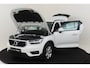 Volvo XC40 T2 AUT. MOMENTUM CORE -NAVI|CARPLAY|CRUISE|ELEK.ACHTERKLEP|VERW.VOORRUIT|AUTOMAAT