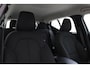 Volvo XC40 T2 AUT. MOMENTUM CORE -NAVI|CARPLAY|CRUISE|ELEK.ACHTERKLEP|VERW.VOORRUIT|AUTOMAAT