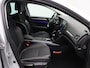 Renault Megane Estate 140pk TCe Bose | Trekhaak | Parkeersensoren rondom | Achteruitrijcamera | Stoelverwarming | Head-up display | Dodehoek Detectie |