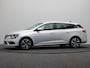 Renault Megane Estate 140pk TCe Bose | Trekhaak | Parkeersensoren rondom | Achteruitrijcamera | Stoelverwarming | Head-up display | Dodehoek Detectie |