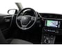Toyota Auris Touring Sports 1.8 Hybrid Lease Pro | Origineel NL | Panoramadak | Navigatie | Stoelverwarming | Keyless | Parkeersensoren voor/achter | Clima | Cruise Control | 16 inch