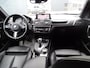 BMW 1-Serie M140i xDrive High Executive HARMAN/KARDON | ACHTERUIT RIJ CAMERA | NAVIGATIE | SFEERVERLICHTING | HARMANKARDON | F1 STUUR | LEDER | ELEKTRISCHE STOELEN MEMORY |
