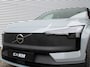Volvo EX30 Cross Country Twin Engine Performance 428pk / Panoramadak / 360* camera / Harman Kardon audio / Elektr.verstelbare stoelen