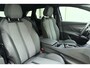 Peugeot 3008 1.6 HYbrid 180 Allure Pack Business | 19 Inch | Automaat | Achteruitrijcamera | Apple carplay | Navigatiesysteem