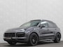 Porsche Cayenne 3.0 E-Hybrid | Sport-Design | 360 Camera | Burmester | Sport-Chrono | Head-Up | Panorama | Nachtzicht | Stoelventilatie | Keyless-Start | Sport-Uitlaat | 21 inch | Stoelverwarming V+A | Leder | Trekhaak | Luchtvering | Memory | Sfeerverlichting | Dodehoek | Active Safe |