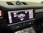 Porsche Cayenne 3.0 E-Hybrid | Sport-Design | 360 Camera | Burmester | Sport-Chrono | Head-Up | Panorama | Nachtzicht | Stoelventilatie | Keyless-Start | Sport-Uitlaat | 21 inch | Stoelverwarming V+A | Leder | Trekhaak | Luchtvering | Memory | Sfeerverlichting | Dodehoek | Active Safe |