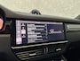 Porsche Cayenne 3.0 E-Hybrid | Sport-Design | 360 Camera | Burmester | Sport-Chrono | Head-Up | Panorama | Nachtzicht | Stoelventilatie | Keyless-Start | Sport-Uitlaat | 21 inch | Stoelverwarming V+A | Leder | Trekhaak | Luchtvering | Memory | Sfeerverlichting | Dodehoek | Active Safe |