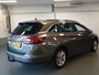 Opel Astra Sports Tourer 1.4 Innovation 140pk 1400kg trekgewicht, Navigatie, Clima controle, Cruise controle, Achteruitrijcamera, Elek ramen V/A, Deels leder, Xenon verlichting, Trekhaak, Full options, Nederlandse auto, Ex eerste eigenaar!! Bovag afleverpakket 695,-