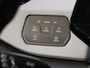 Volkswagen ID.3 First Plus 58 kWh Navigatie | LED | Camera | Cruise control | Stoelverwarming | Keyless | Spiegelpakket | SOH 93%
