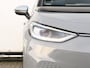 Volkswagen ID.3 First Plus 58 kWh Navigatie | LED | Camera | Cruise control | Stoelverwarming | Keyless | Spiegelpakket | SOH 93%