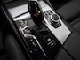 BMW 5-Serie Touring 530e High Executive | Camera | Trekhaak | Sfeerverlichting | Keyless | Leder | Virtual | Carplay