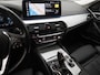 BMW 5-Serie Touring 530e High Executive | Camera | Trekhaak | Sfeerverlichting | Keyless | Leder | Virtual | Carplay