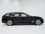 BMW 5-Serie Touring 530e High Executive | Camera | Trekhaak | Sfeerverlichting | Keyless | Leder | Virtual | Carplay