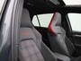 Volkswagen Golf 2.0 TSI GTI 265 PK | Facelift | Panoramadak | Head-Updisplay | Stoelverwarming |Verlicht Volkswagen-Logo Voor | Black Style | Achteruitrijcamera | LED Matrix