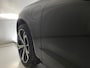 Volvo XC60 2.0 T8 Plug-in hybrid AWD Ultra Black Edition Luchtvering Panorama Trekhaak Harman Kardon 360º view 21inch Memo Stoelen Leer Apple CarPlay