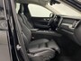 Volvo XC60 2.0 T8 Plug-in hybrid AWD Ultra Black Edition Luchtvering Panorama Trekhaak Harman Kardon 360º view 21inch Memo Stoelen Leer Apple CarPlay