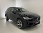 Volvo XC60 2.0 T8 Plug-in hybrid AWD Ultra Black Edition Luchtvering Panorama Trekhaak Harman Kardon 360º view 21inch Memo Stoelen Leer Apple CarPlay