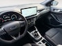 Ford Focus Wagon 1.0 EcoBoost Hybrid ST Line auto staat gepoetst boven