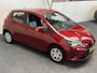 Toyota Yaris 1.5 VVT-i Active ACHTERUITRIJ CAMERA CRUISE CONTROL CLIMATE CONTROL NAVIGATIE ZEER MOOI !!! 3010 DEK