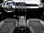 Mercedes-Benz GLB 200 Business Solution AMG / Panoramadak/ Night/ Multibeam/ El. Trekhaak/ Memory/ Keyless