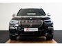 BMW X5 M50i High Executive Trekhaak - Panoramadak - Stoel Massage/Ventilatie - Warmte Comfort Pack - Head up - Harman Kardon - Driving Assistant Professional - Soft close - Comfort Acces - Interieurvoorverwarming -