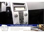 Volvo V50 D2 115 pk Limited Edition, Dealer onderhouden, Leer